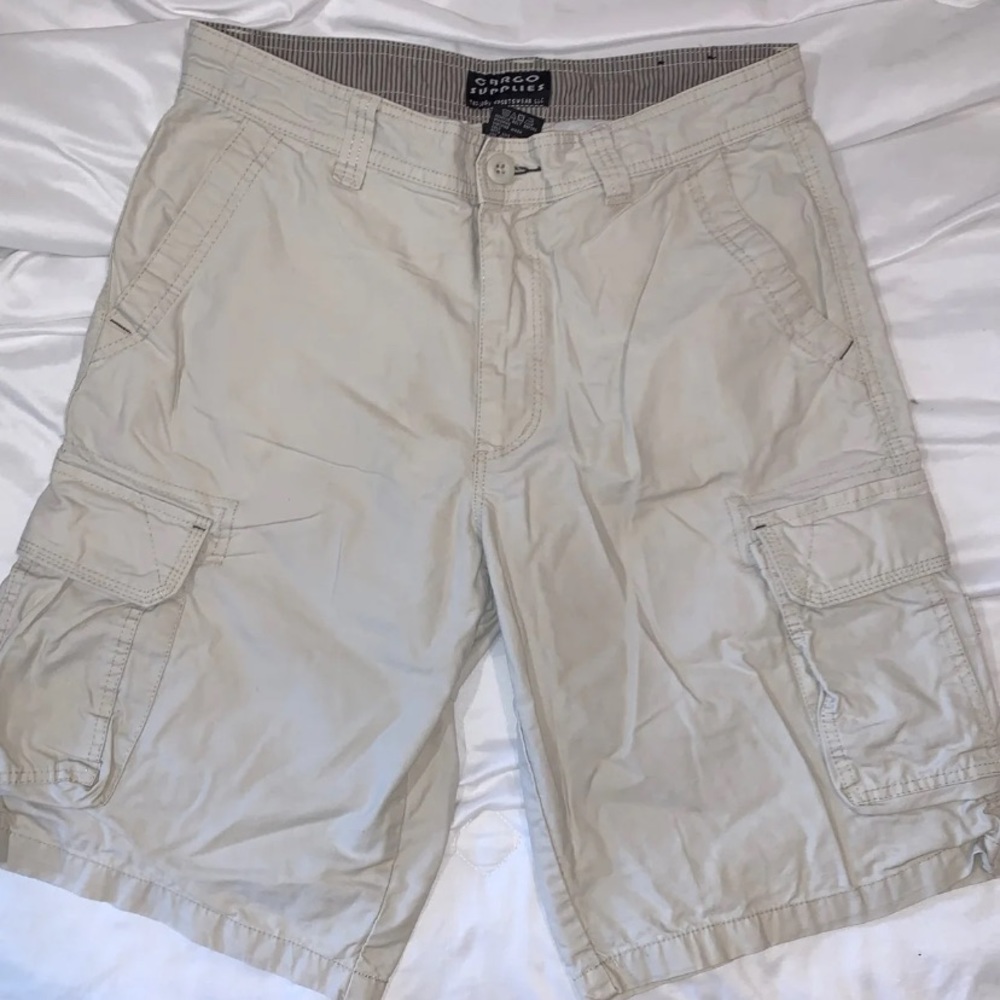 Beige cargo shorts
